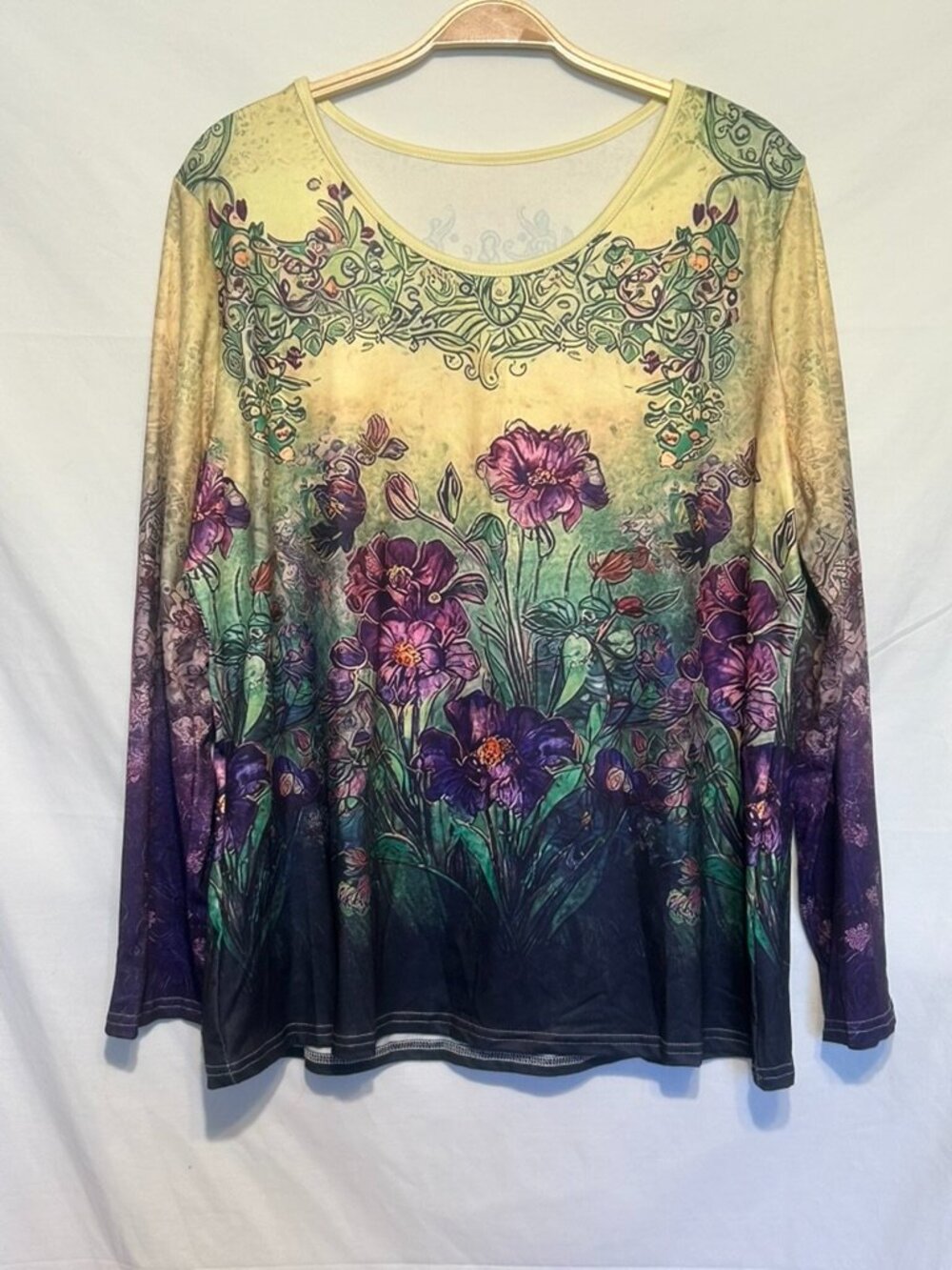 NWOT! Multi-Color Floral Design Polyester Blend Long Sleeve Tunic/Top ~Size 3XL